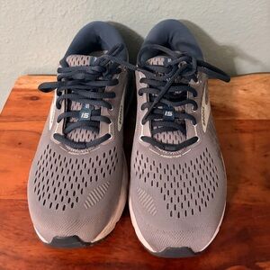 Brooks Addiction GTS 15